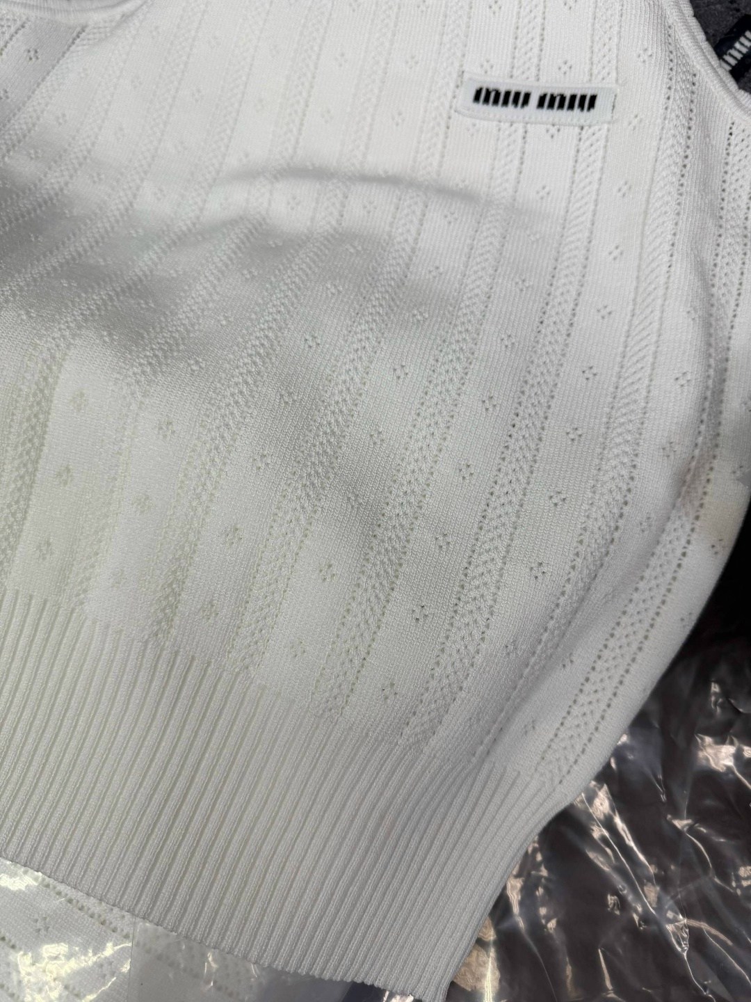 вязаные топы,майка женская,трикотажный топ,женские топы,топы спицами