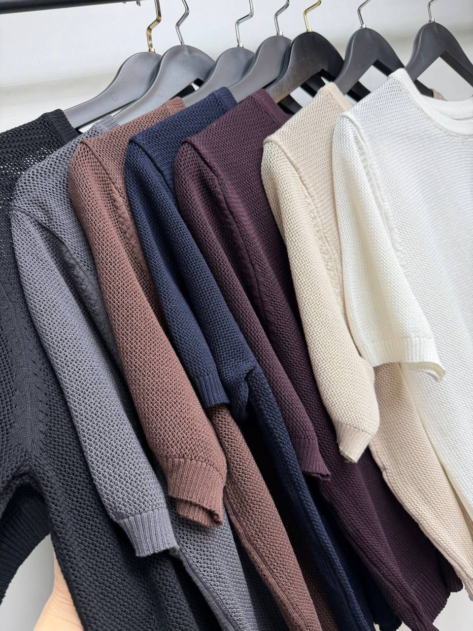 вязаная футболка,свитер с круглым вырезом,свитер с короткими рукавами,футболки женская,вязаный свитер