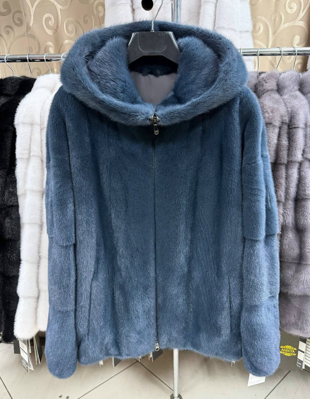 шуба искусственная под норку с капюшоном,норковая шуба,полушубок женский искусственный под норку с капюшоном,норковая шуба с капюшоном,шуба из меха европейской норки с капюшоном