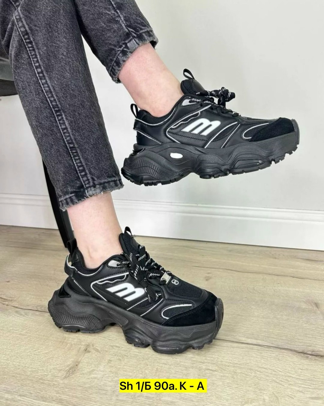 женские кроссовки,модные кроссовки,черные кроссовки,кроссовки ,кроссовки