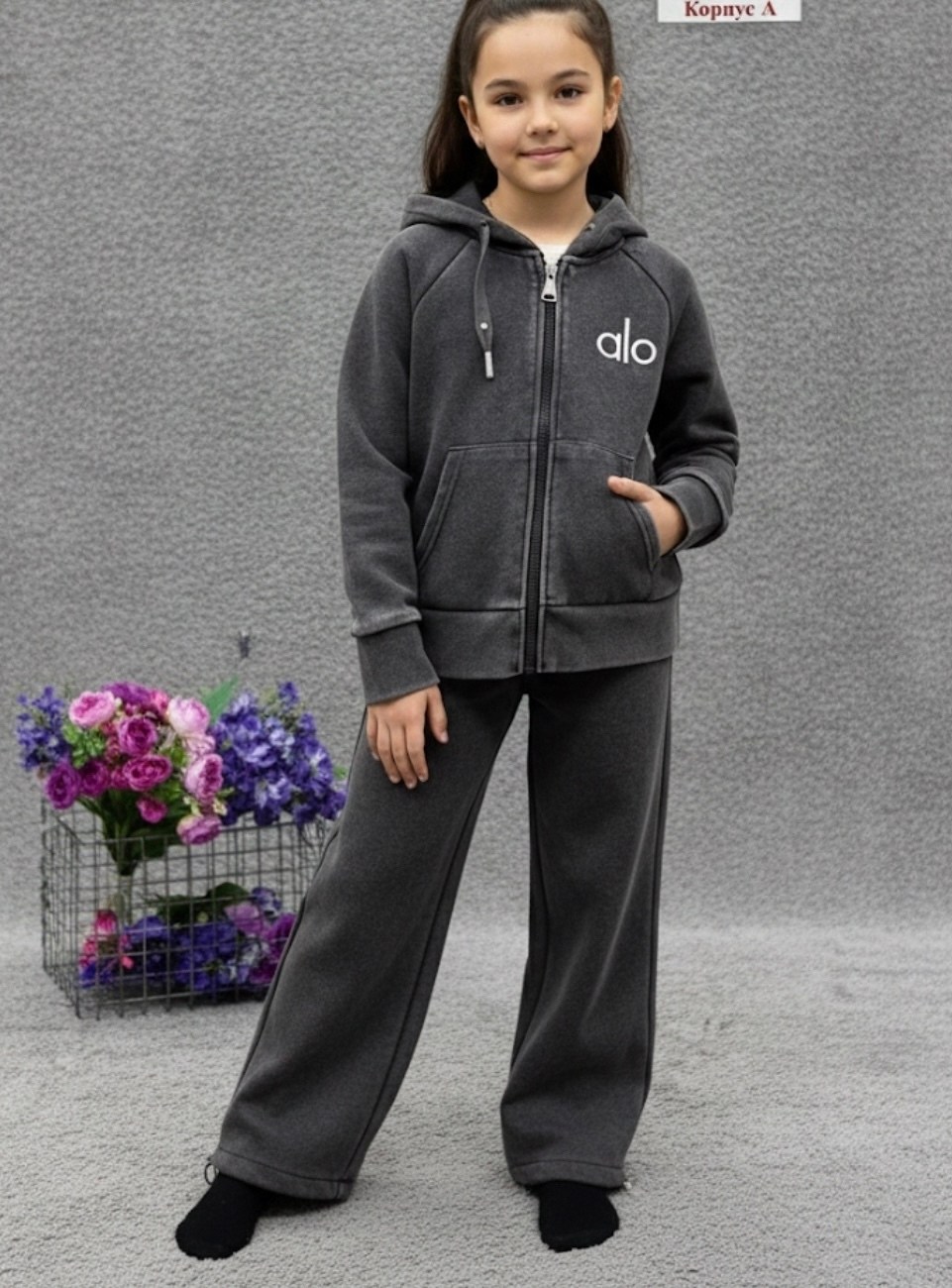 брюки расклёшенные из футера серые для девочки gulliver 104 22402gmc5603,спортивные костюм,костюм спортивный для девочек,костюм детский,костюм для девочек