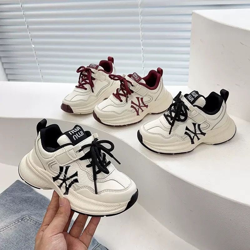 детские кроссовки,кроссовки модные,,спортивная ,кроссовки для детей