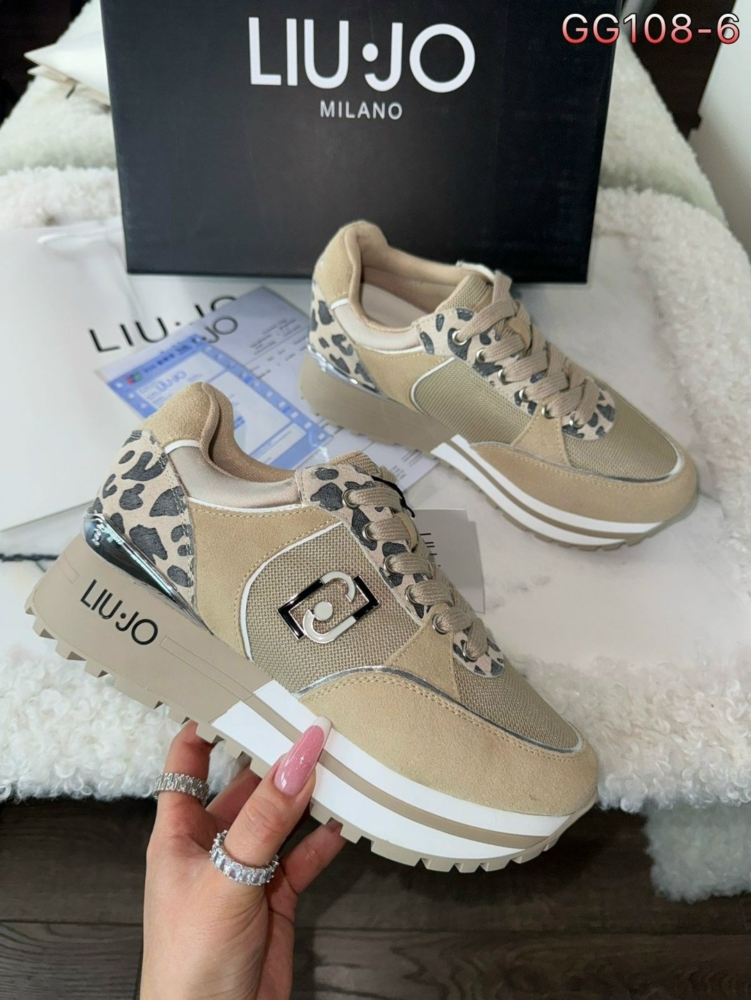 ,женские кроссовки liu jo,кроссовки liu jo,женские кроссовки, женская