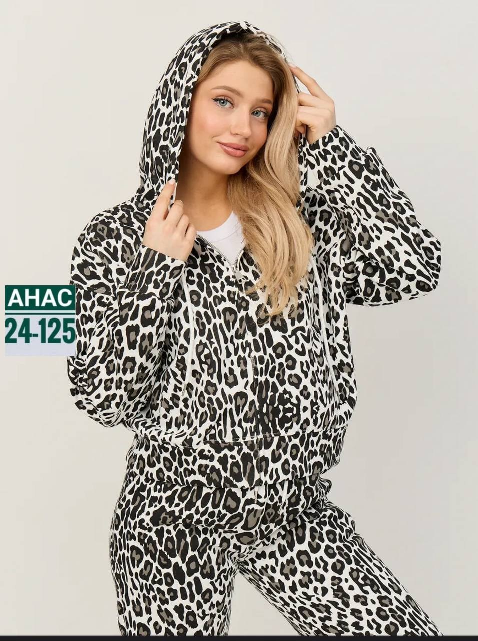 леопардовый костюм,леопардовый костюм женский,женский спортивный костюм с леопардовым принтом,костюм женский,костюм двойка леопардовый