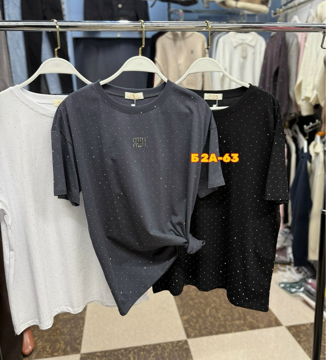 женская футболка,футболка со стразами,женская футболка со стразами,футболки модные,футболки женская оверсайз