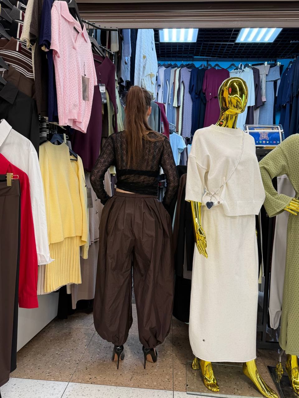 брюки широкие,брюки с широкими штанинами,модные брюки,женские брюки с широкими штанинами,свободные брюки