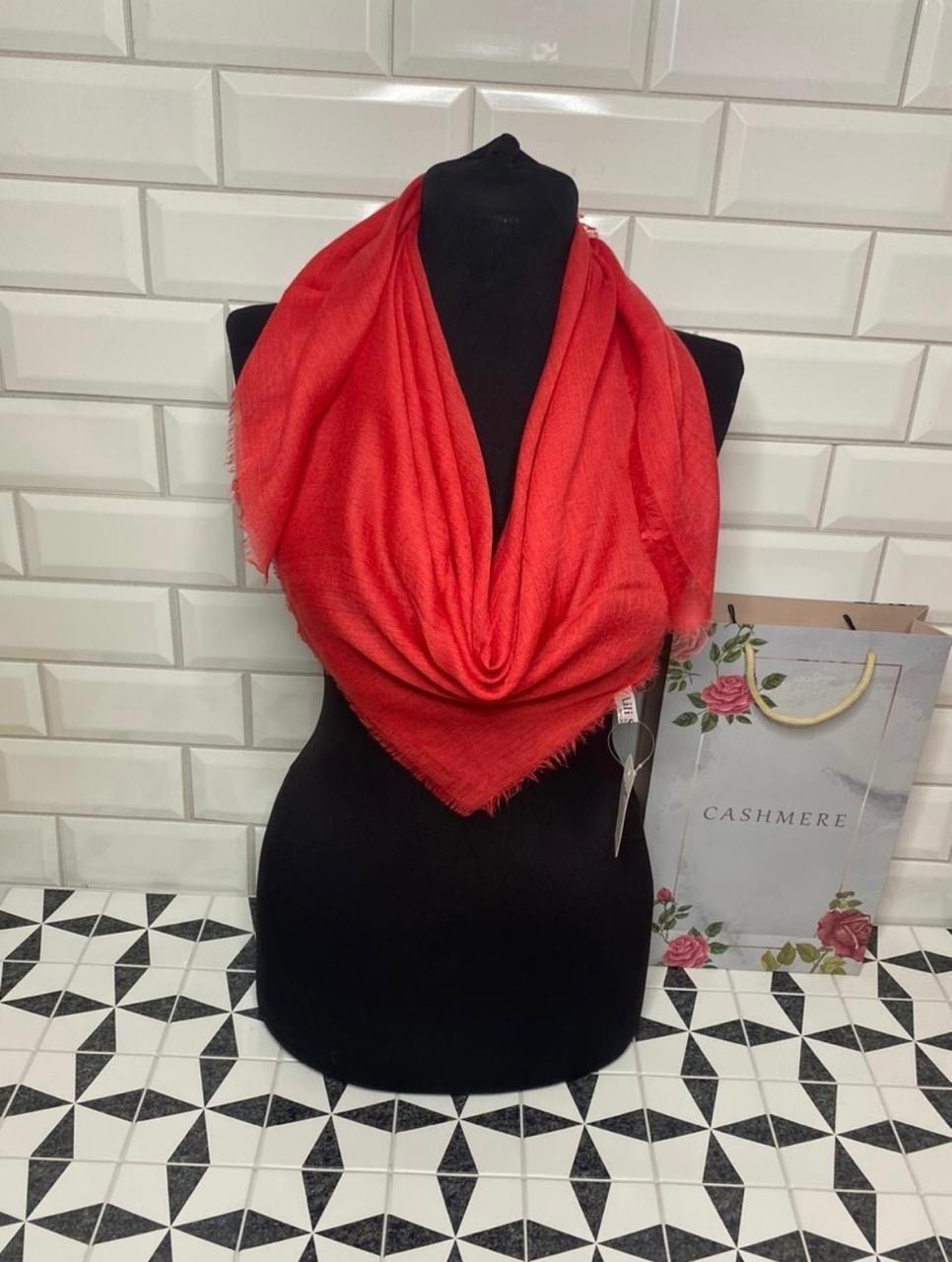 платок женский однотонный,стильные платки,платки женские,шарф платок,платки шейный платок