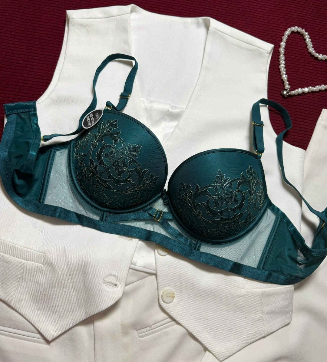 комплекты нижнего белья,бюстгальтер женские,бюстгальтер,белье женское,бюстгальтер комплект