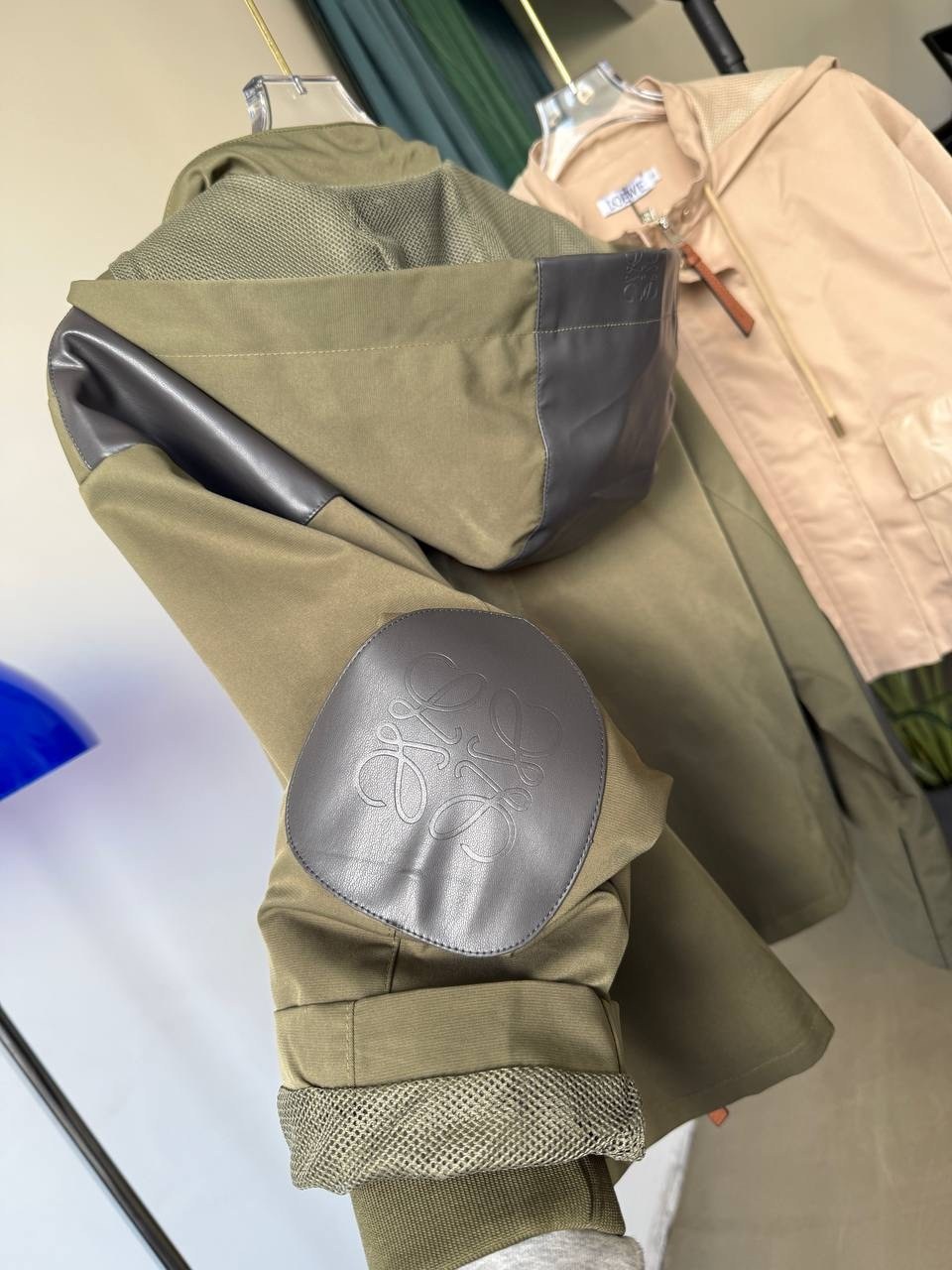 куртка модная,куртка хаки,укороченная куртка,женская куртка,куртка оверсайз