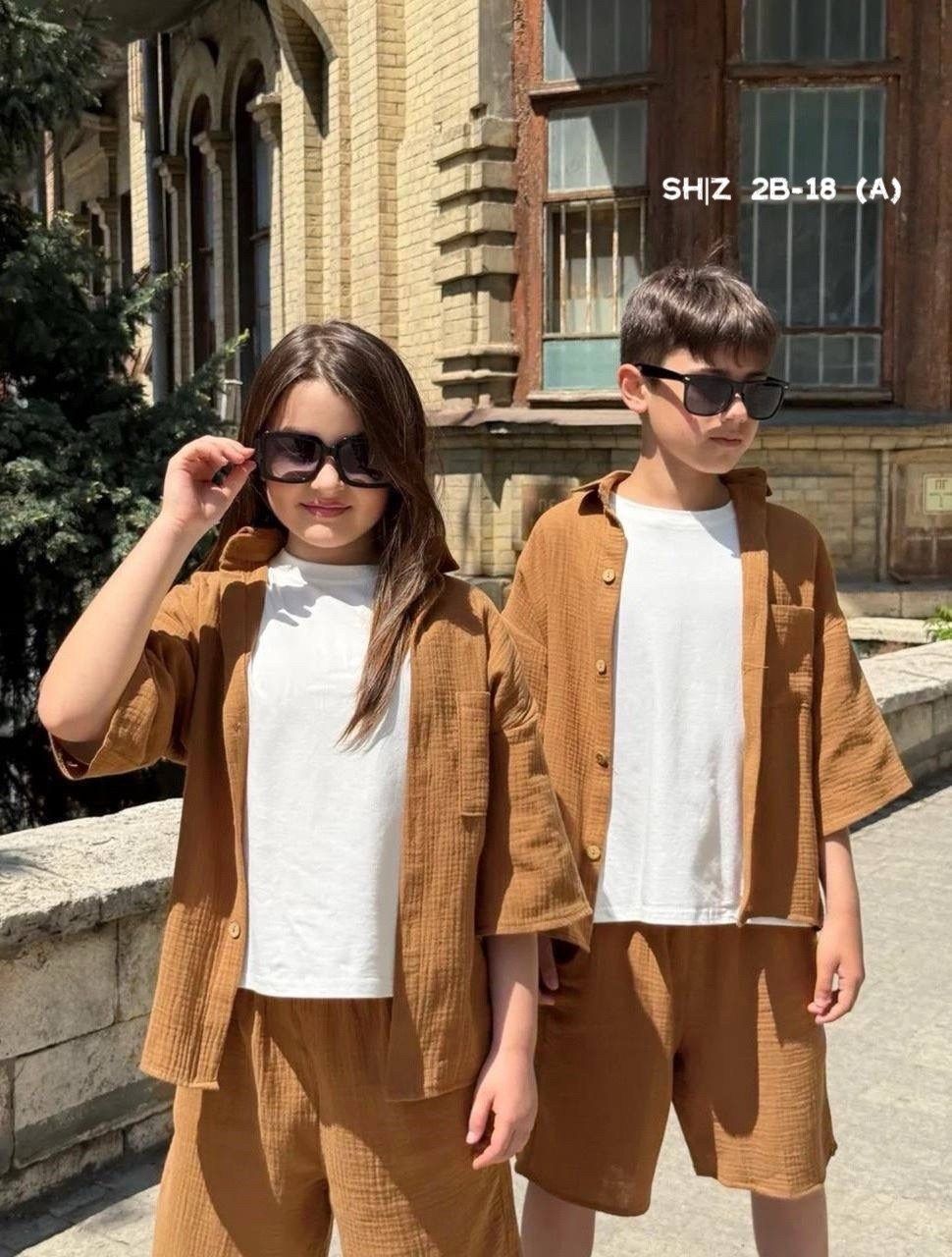 летний костюм из муслина для мальчика,детские костюмы для мальчиков,костюм для мальчика,летний костюм на мальчика,18 летний мальчик в белой рубашки