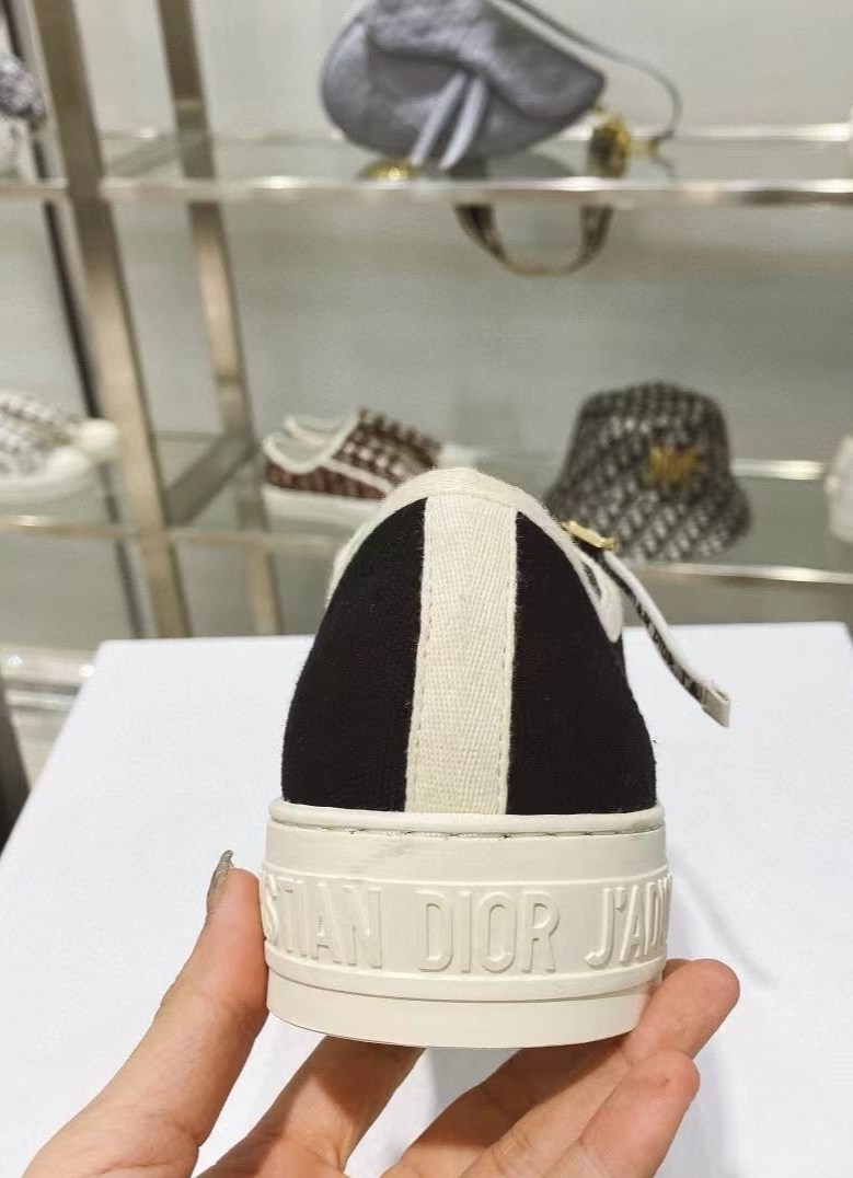 кеды christian dior,кеды кристиан диор,кеды dior,кеды кристиан диор цум,женские кеды dior