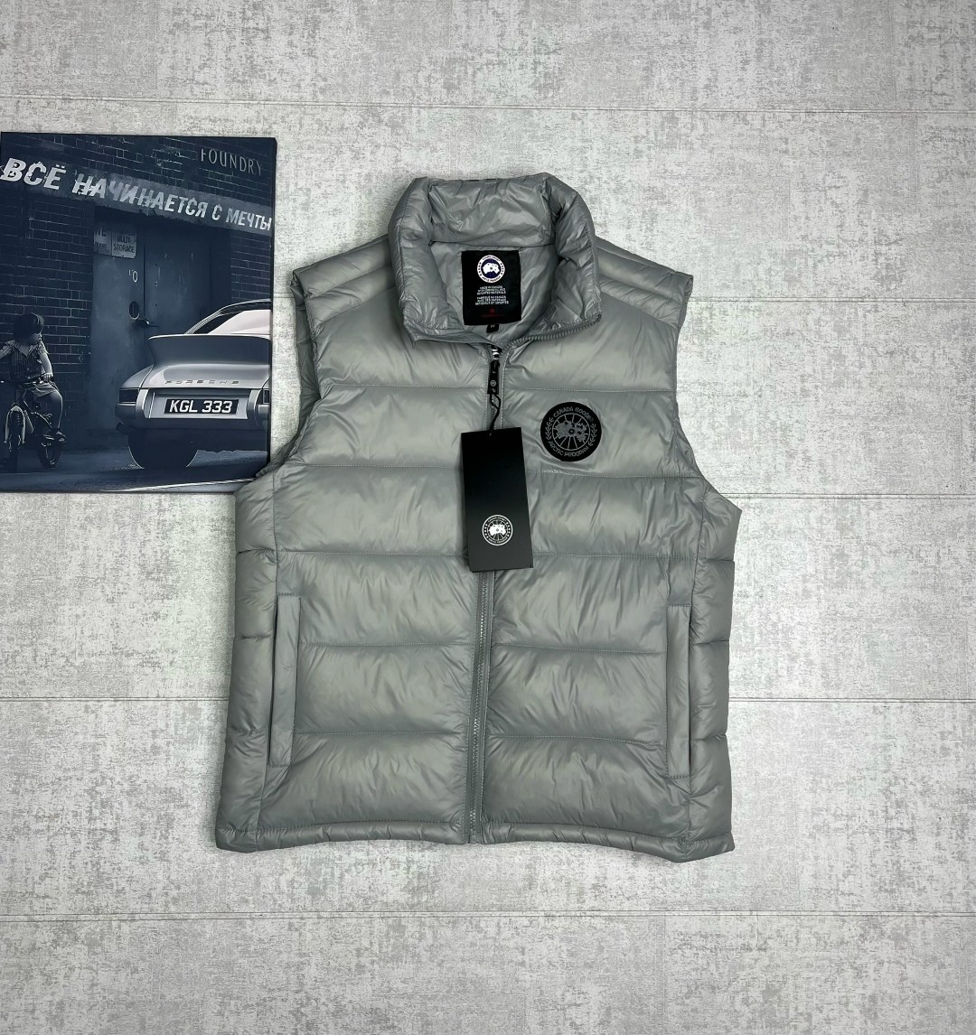 жилетка,жилет,жилет мужской,жилетка moncler,теплый жилет