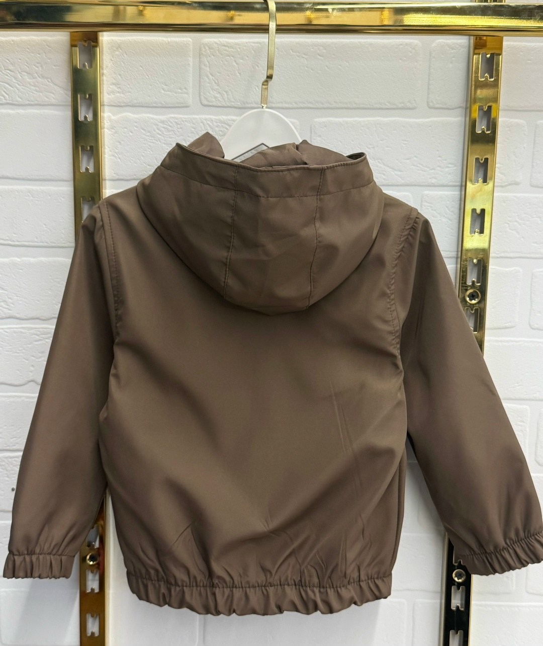 куртка на мальчика,ветровка для мальчика,бежевая куртка,детская ветровка,демисезонная ветровка