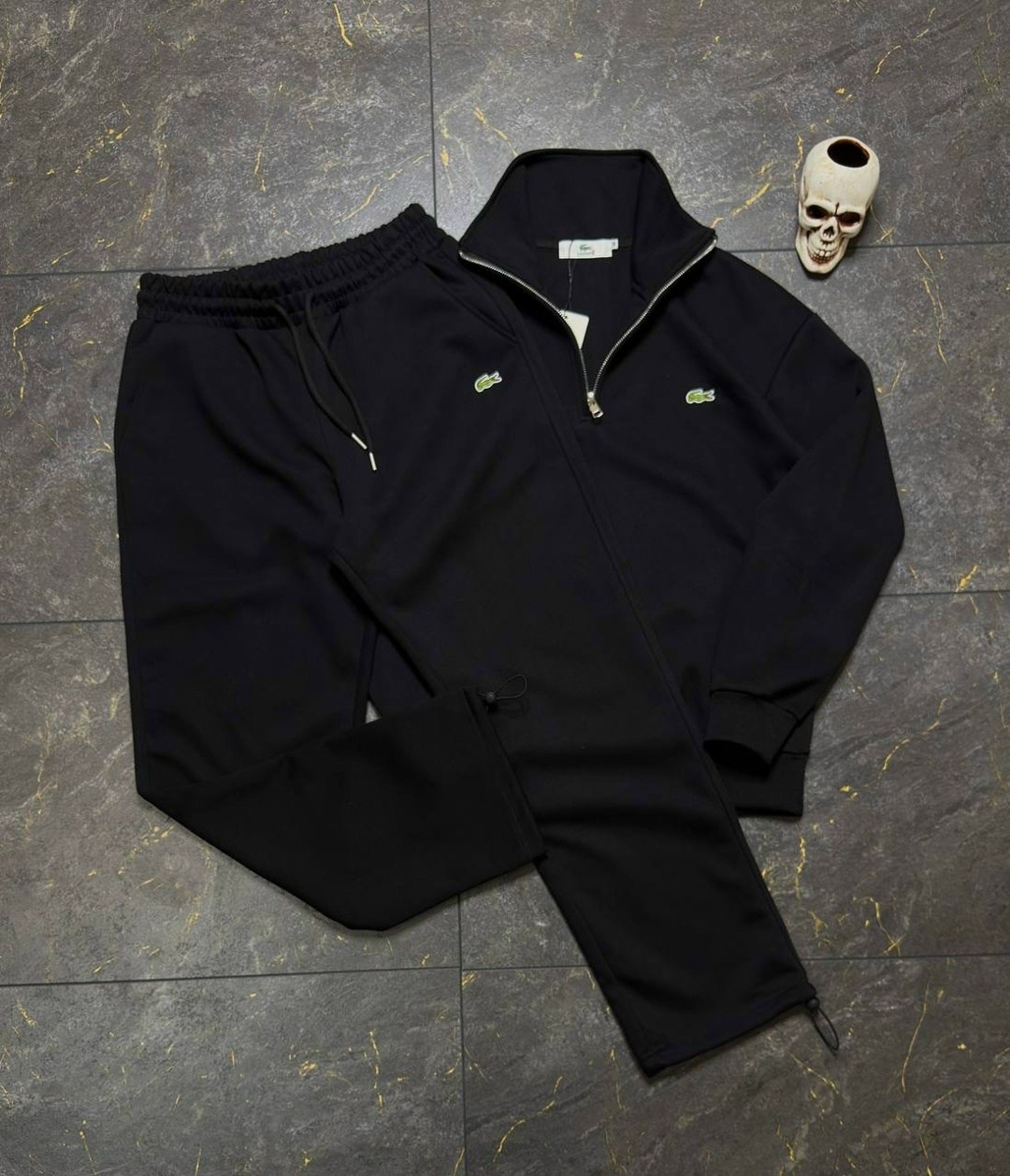 спортивные штаны лакост,спортивный костюм lacoste,мужские спортивные брюки lacoste,мужские спортивные костюмы,мужская мода