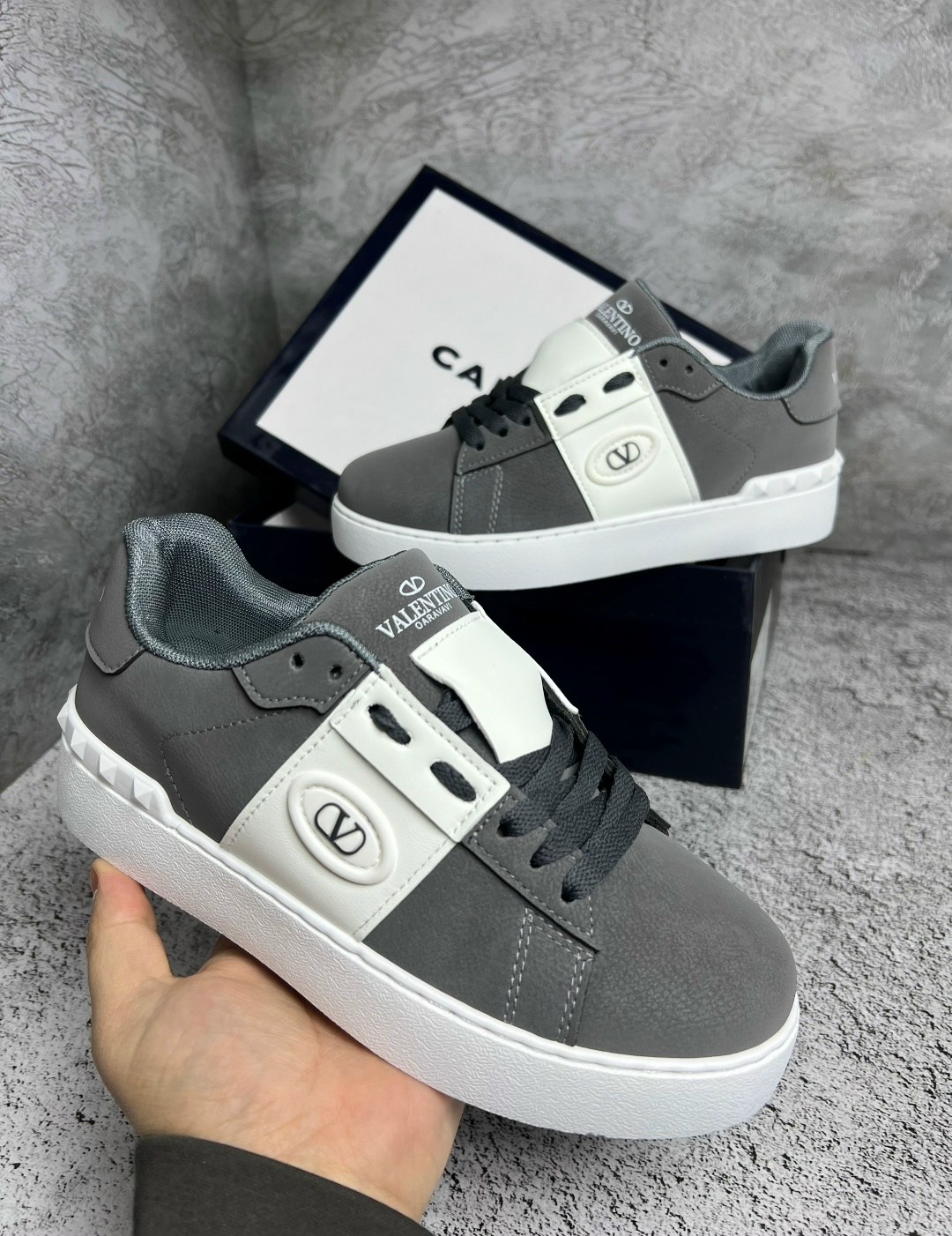 ,кроссовки женскиe, женская,кроссовки модные,кроссовки