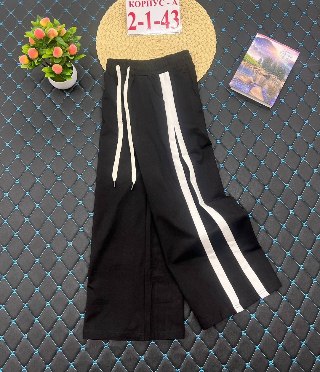 штаны для девочек,спортивные штаны для девочки,брюки детские,детские штаны,штаны для девушек