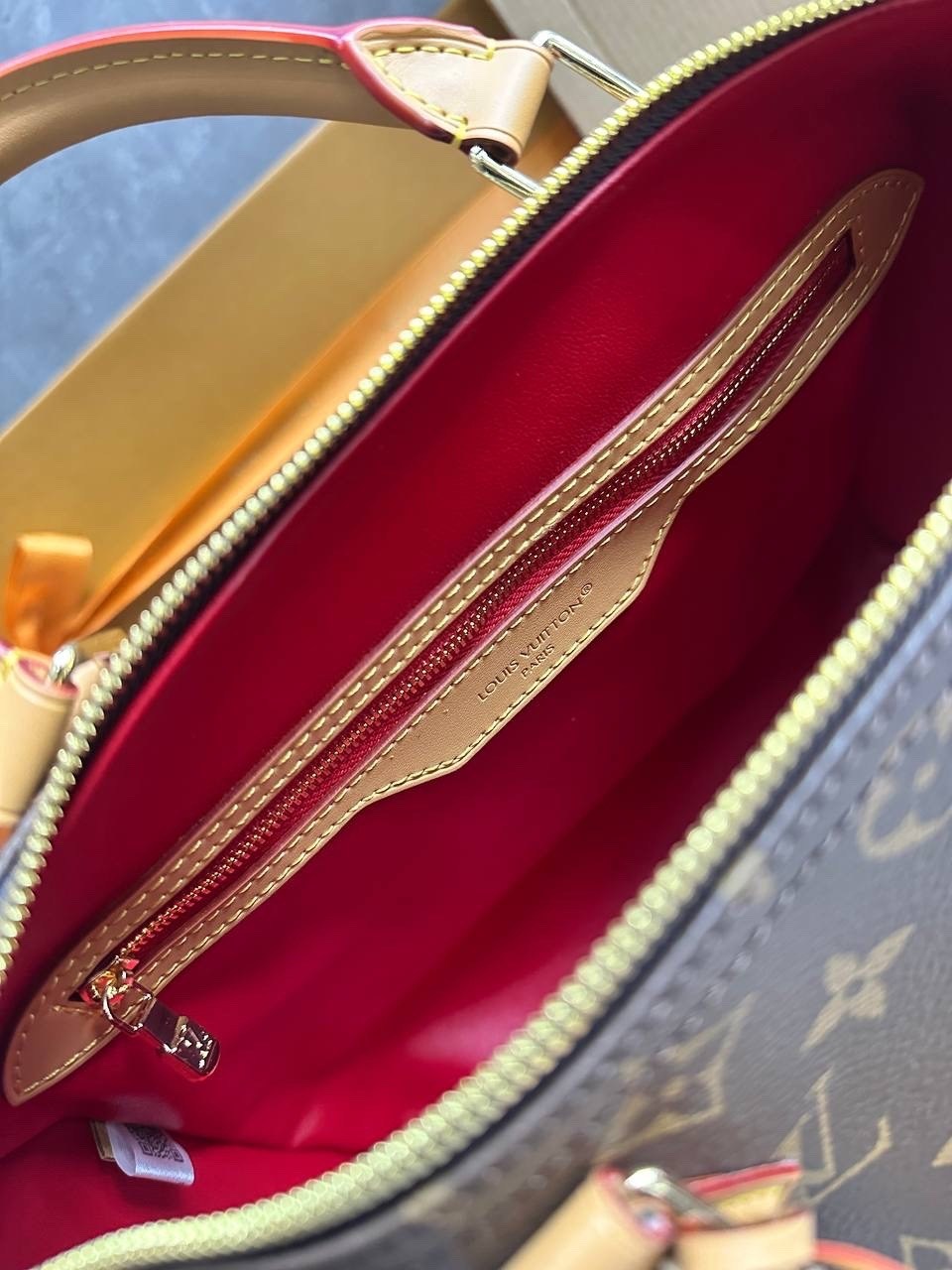 женская большая сумка с принтом louis vuitton,сумка louis vuitton,louis vuitton сумка на плечо,сумка шоппер луи виттон,модная сумка