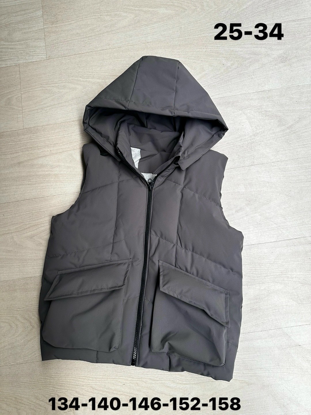 жилетка демисезонная,жилетка для мальчика,жилетка базовая,детская жилетка,жилет детский