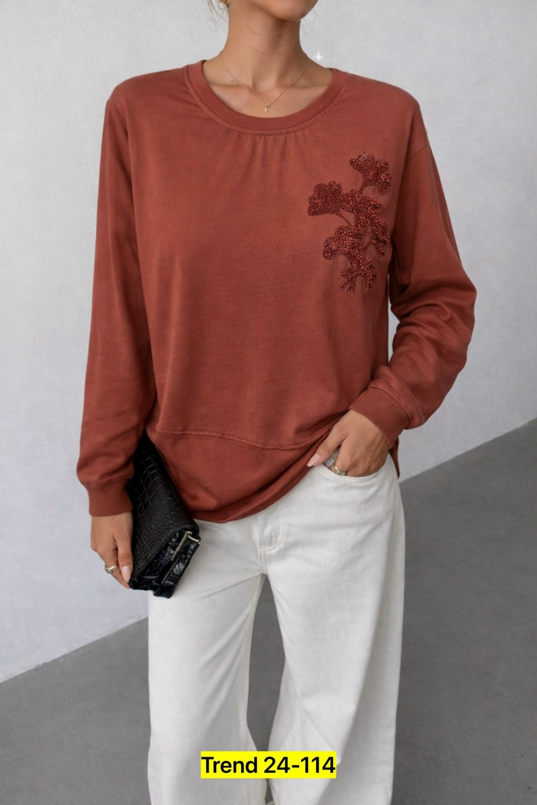 свитшот зеленый женский,женский свитшот,свитшот,свитшот с вышивкой,свитшот "адель"