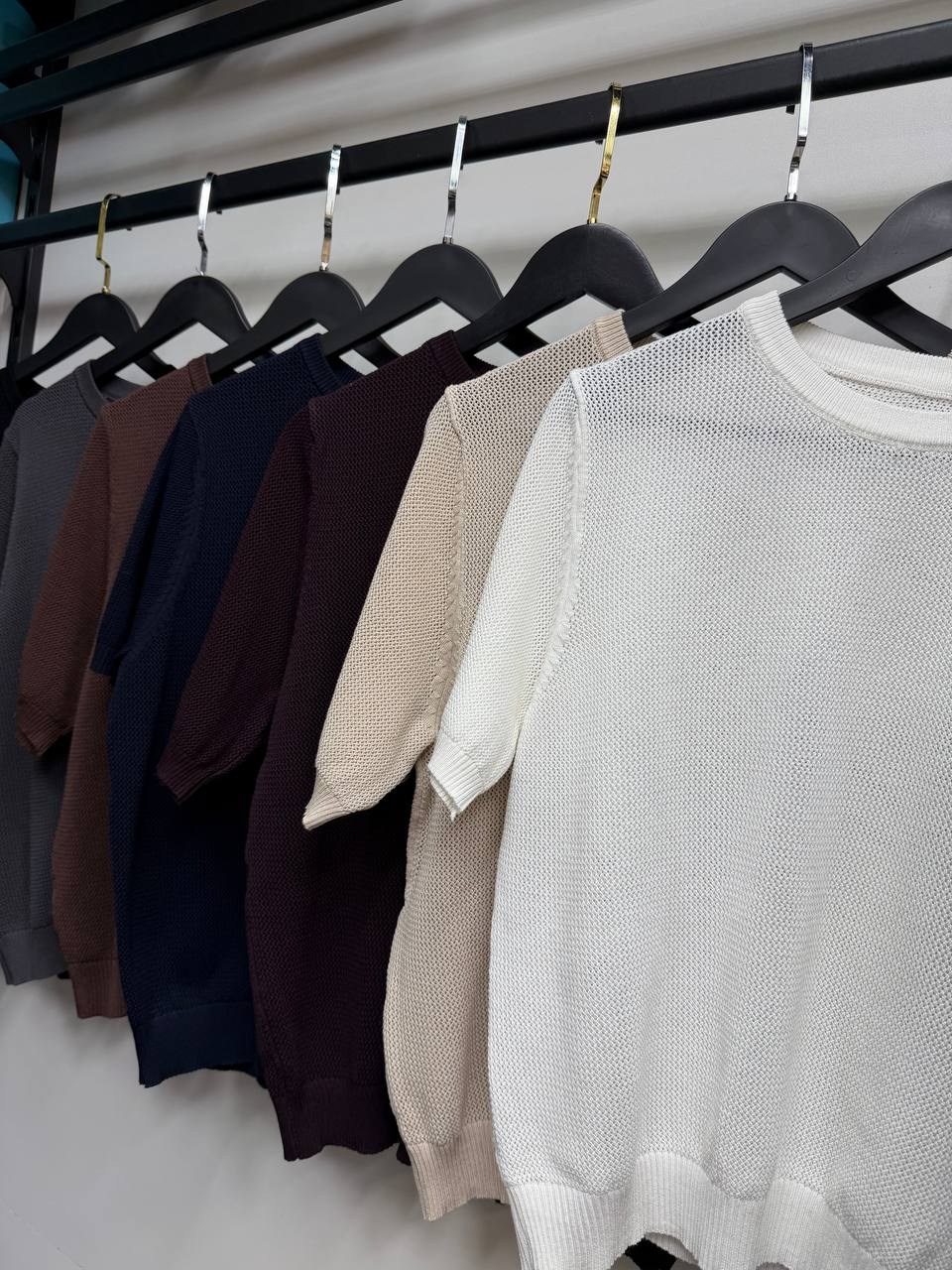 вязаная футболка,свитер с круглым вырезом,свитер с короткими рукавами,футболки женская,вязаный свитер