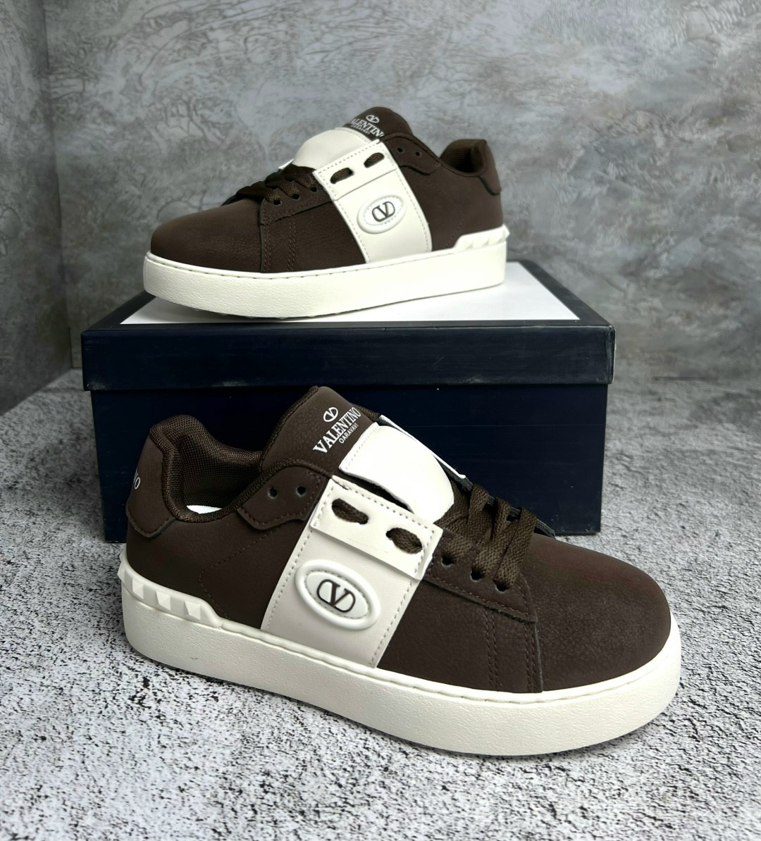 ,кроссовки женскиe, женская,кроссовки модные,кроссовки