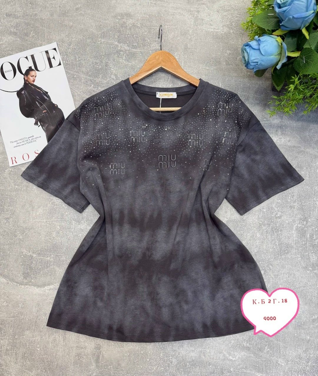 женская футболка,футболка,стильная футболка,футболка со стразами