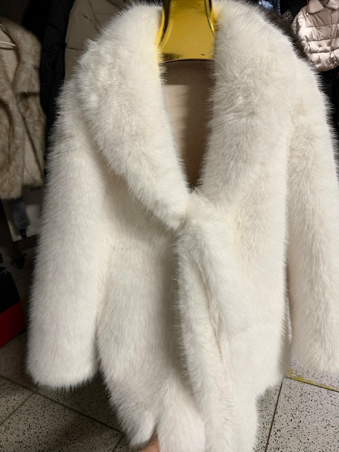 шуба,шуба женская,шуба искусственная,меховое пальто,шуба из искусственного меха