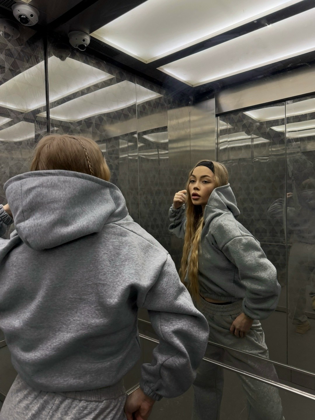 зип худи укороченная кофта на молнии с начесом amor fati,свитшот женская,оверсайз толстовка,худи укороченная кофта на молнии с начесом gh fashion цвет серый меланж,женское толстовка