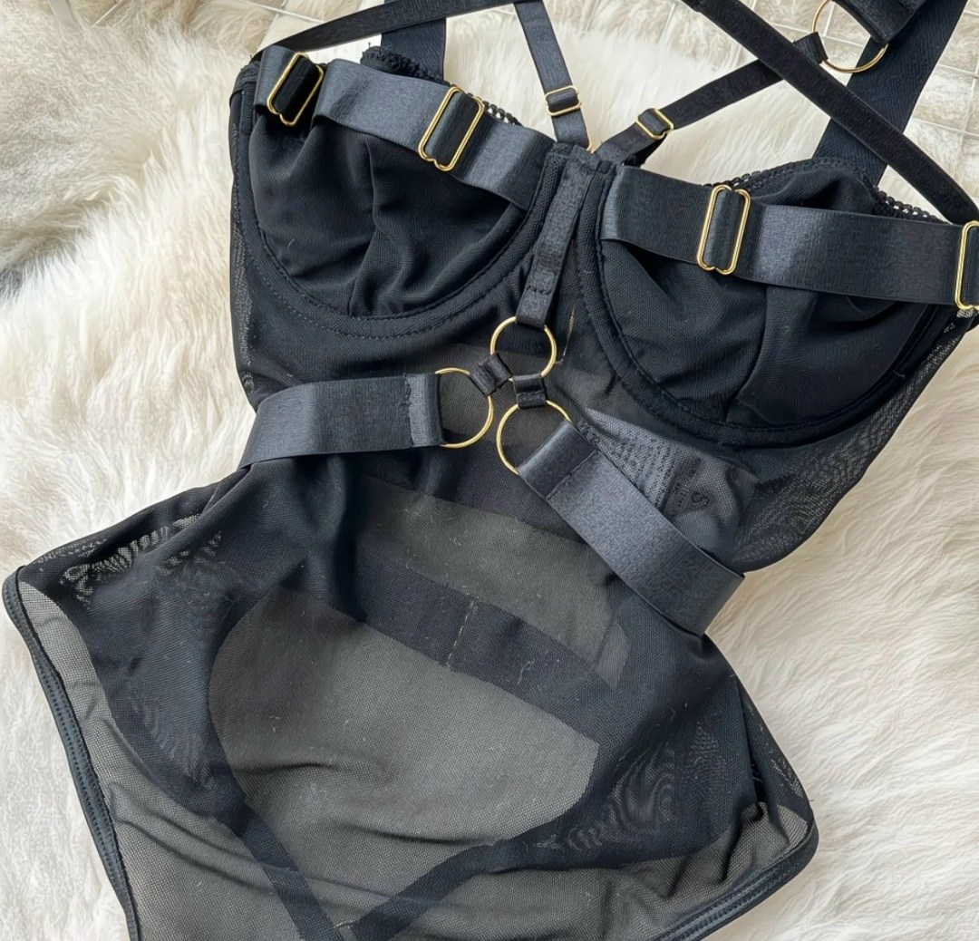 сексуальный боди,женское черное нижнее белье боди с сеточкой и шлейками,сексуальное прозрачное женское нижнее белье,сексуальное кружевное боди черного цвета,боди секси