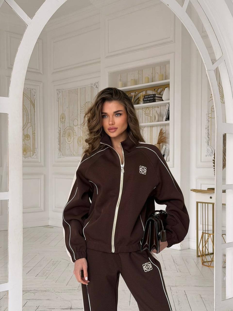 спортивный костюм,спортивный костюм женский,женский костюм,костюм,спортивный костюм модный