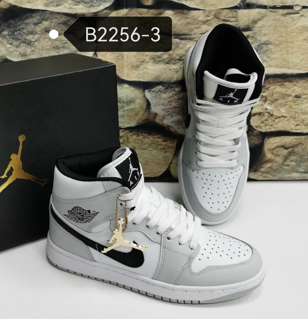 кроссовки nike air jordan 1,кроссовки nike air jordan 1 retro high og,nike air jordan 1,кроссовки nike air jordan 1 retro high,кроссовки зимние nike air jordan 1