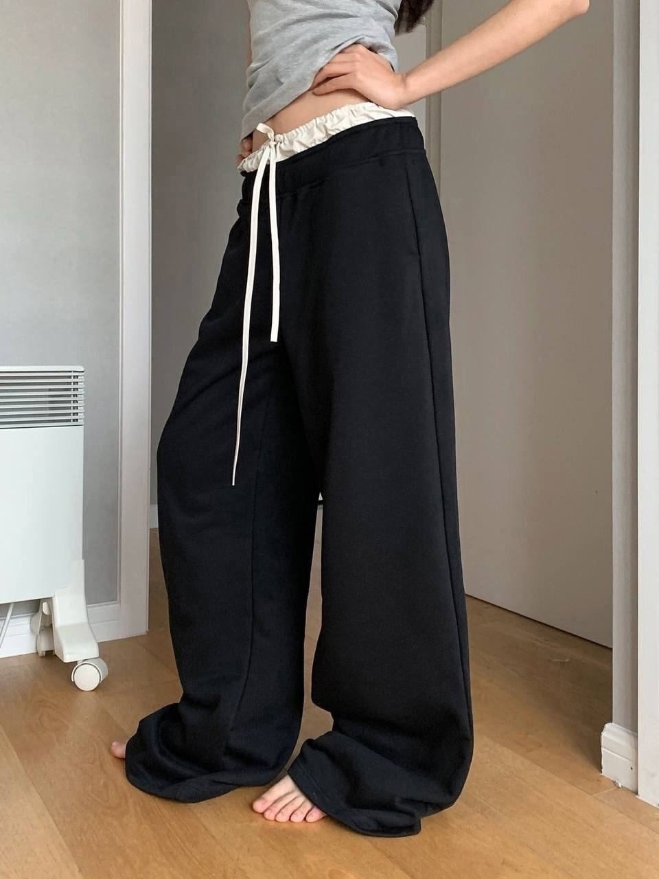 широкие брюки,брюки с широкими штанинами,спортивные широкие штаны,брюки с высокой талией,спортивные брюки женские