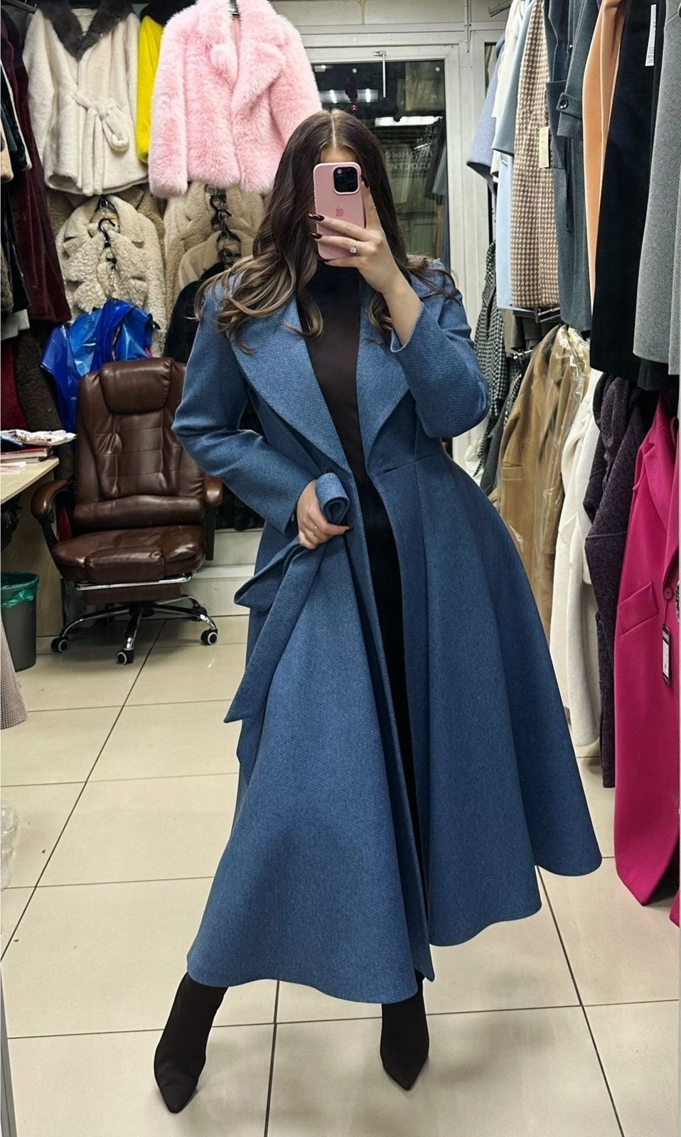 пальто классическое,стильное пальто,приталенное пальто,пальто с юбкой,пальто-платье с капюшоном