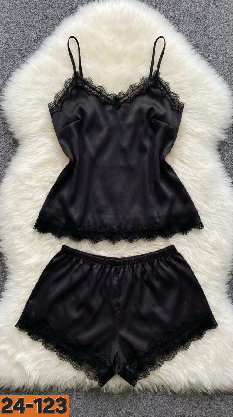 женская пижама,пижама женская комплект,атласная пижама женская с шортами,пижама розовая,пижама женская с шортами шелковая