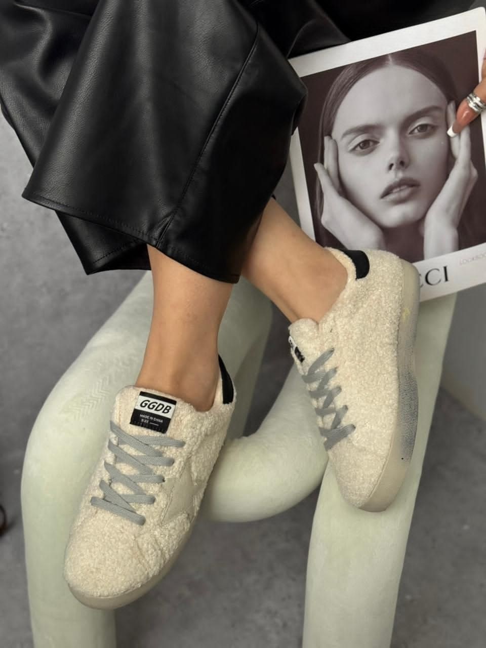 кеды зимние с натуральным мехом golden goose premium shoes,,golden goose deluxe brand кеды sabots с мехом,кеды golden goose,кеды зимние с натуральным мехом golden goose premium shoes цвет бежевый