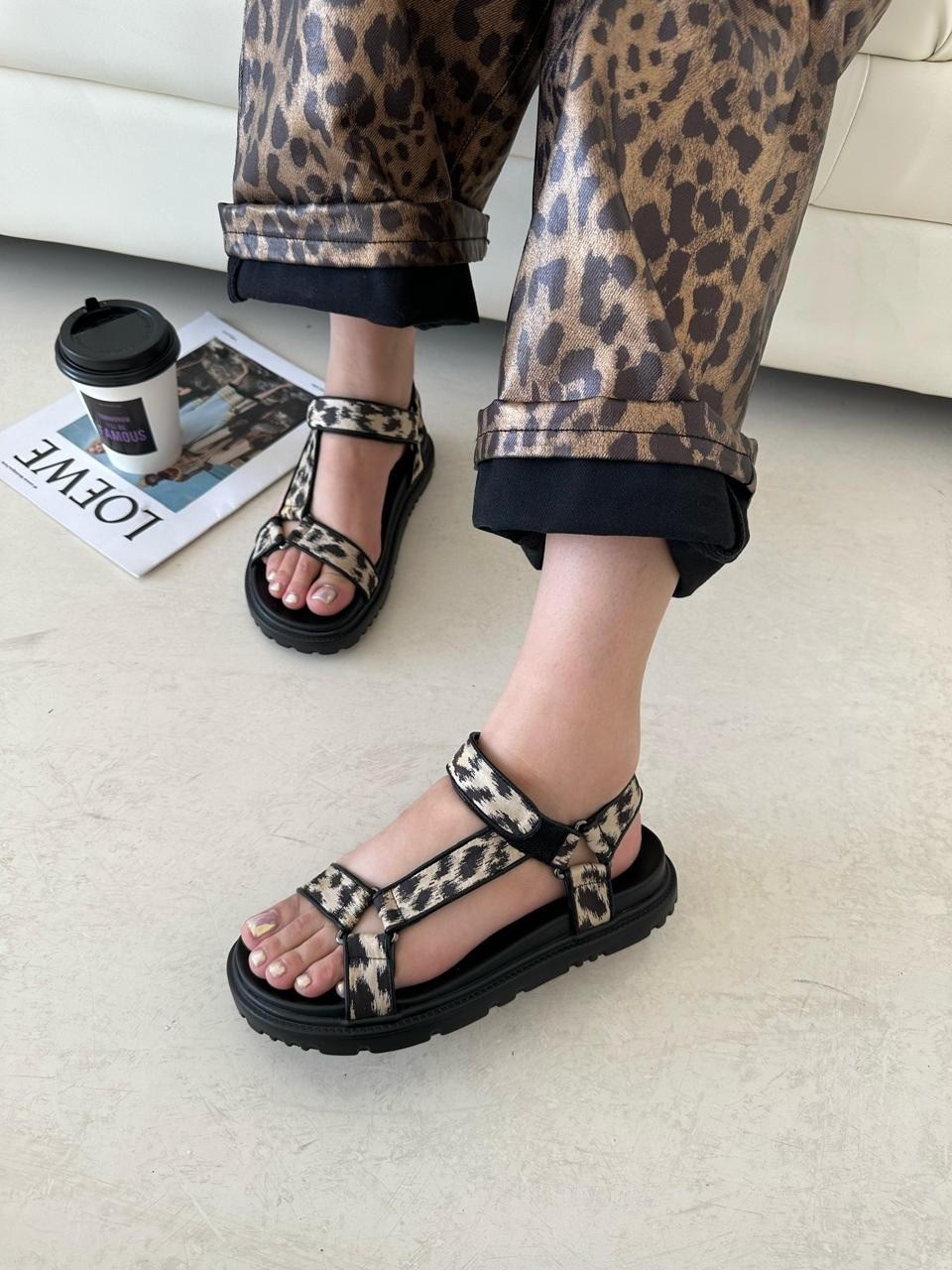 леопардовые сандалии эконика,леопардовые босоножки,леопардовые сандалии женские,босоножки леопард,босоножки летние