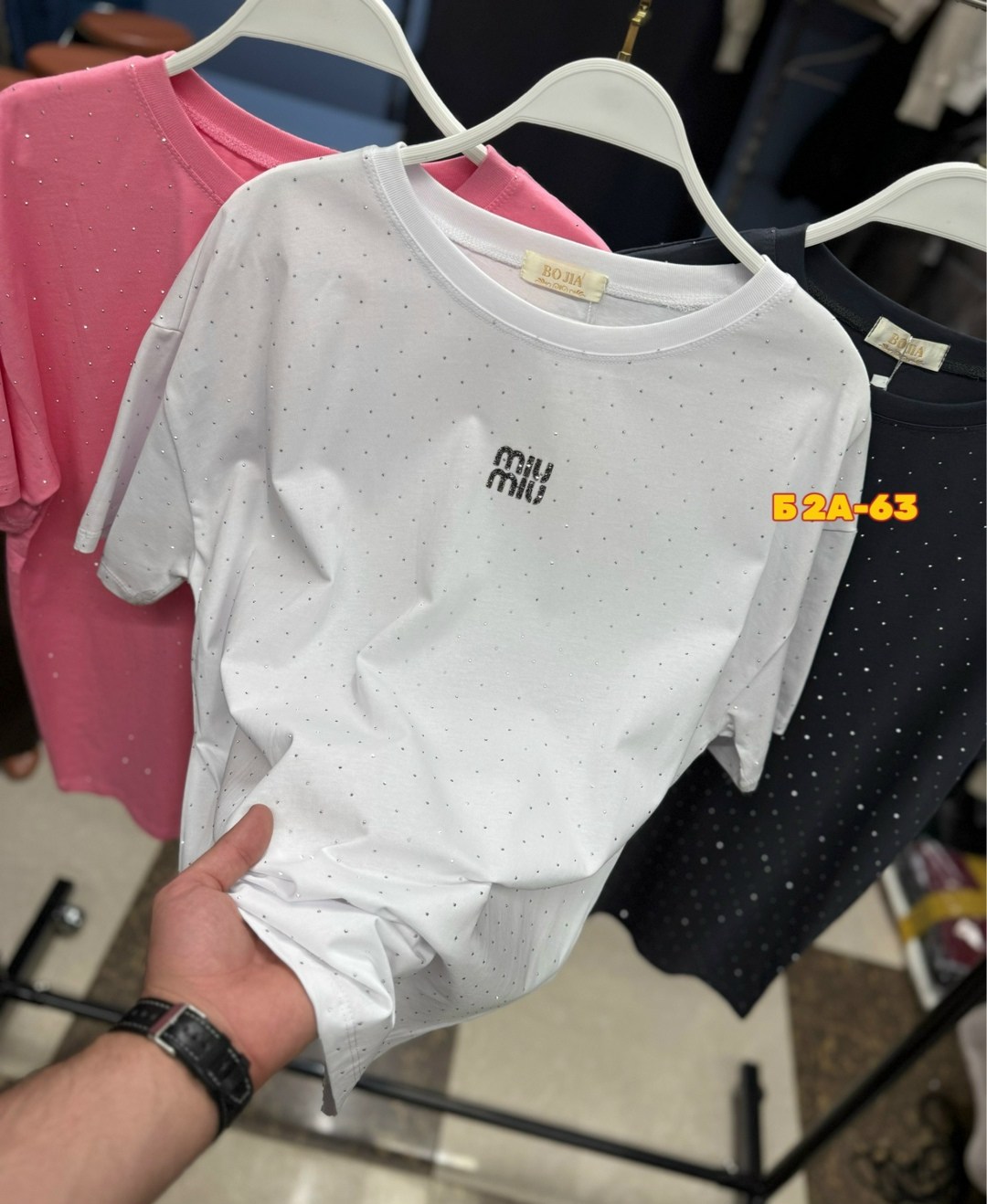 женская футболка,футболка со стразами,женская футболка со стразами,футболки модные,футболки женская оверсайз