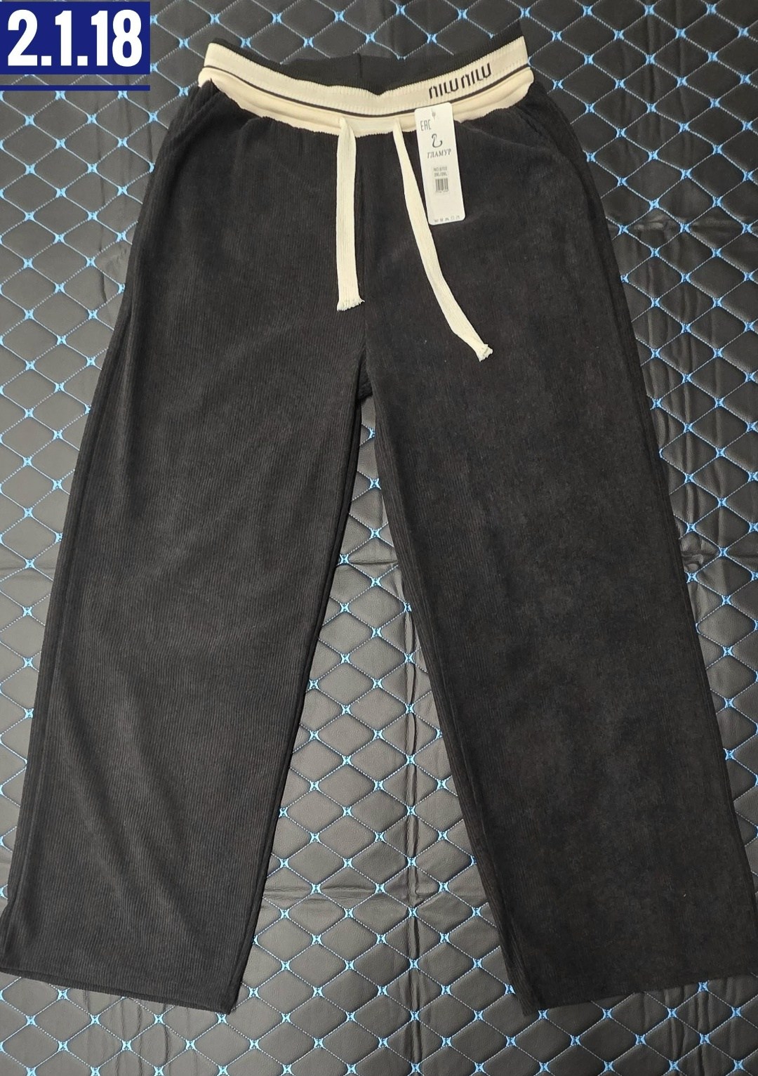 костюм со штанами,спортивные костюм,костюм женский,костюм женский со штанами,костюм женский на флисе