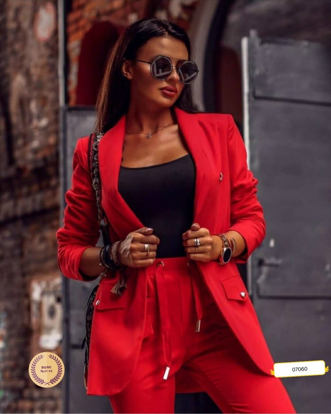 стильные костюмы,женский пиджак,пиджак,женский костюм,деловые женские костюмы