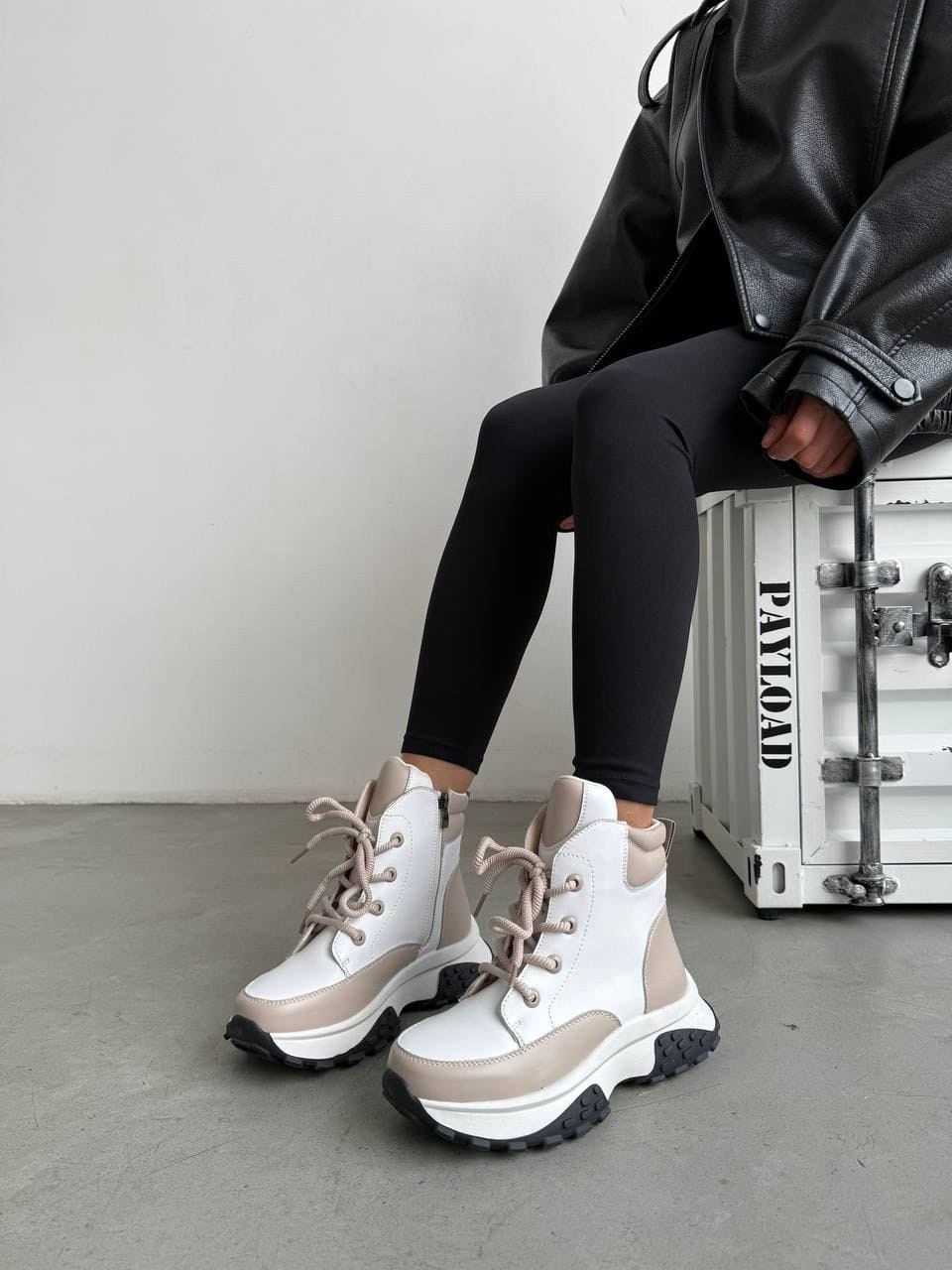 ,ботинки женские,зимняя  женская,ботинки белые,ботинки