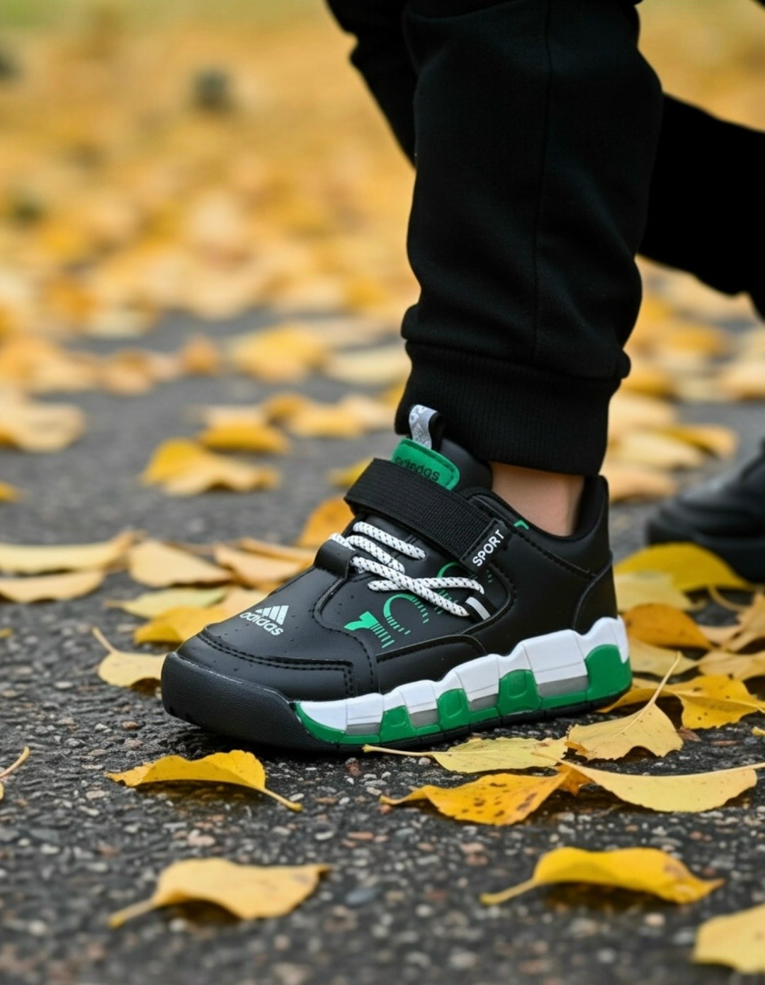 зимние кроссовки adidas niteball,детские кроссовки,кроссовки эко,кроссовки adidas,найт бол адидас кроссовки