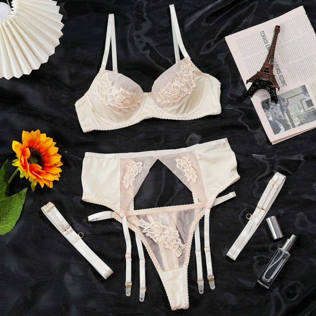 белье с перьями,комплект женского нижнего белья,эротика,голые слив,нижнее белье с перьями