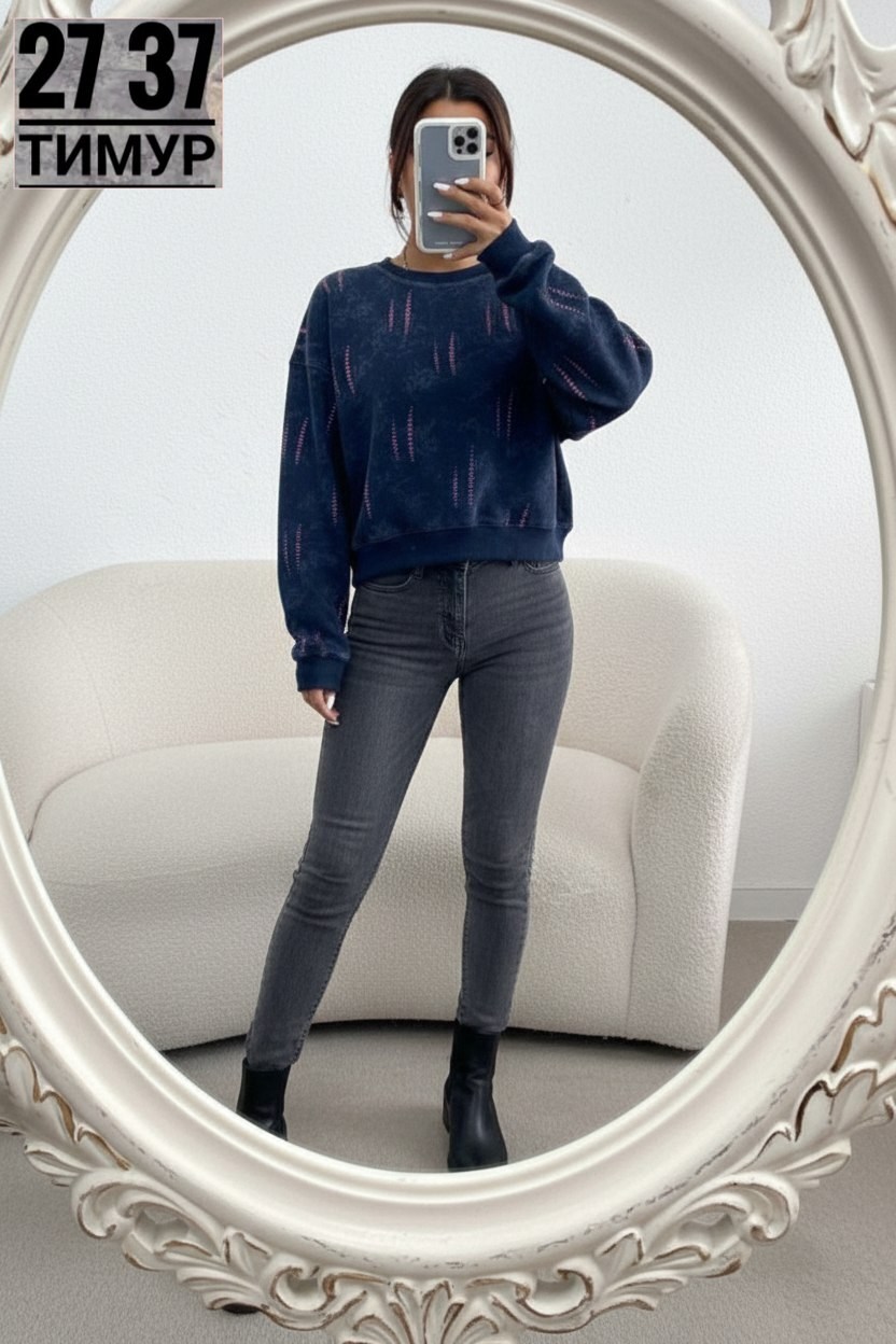 свитшот женский песочно-серый с дизайнерским принтом,свитшот оверсайз,стильный свитшот,женский свитшот,кофта женская