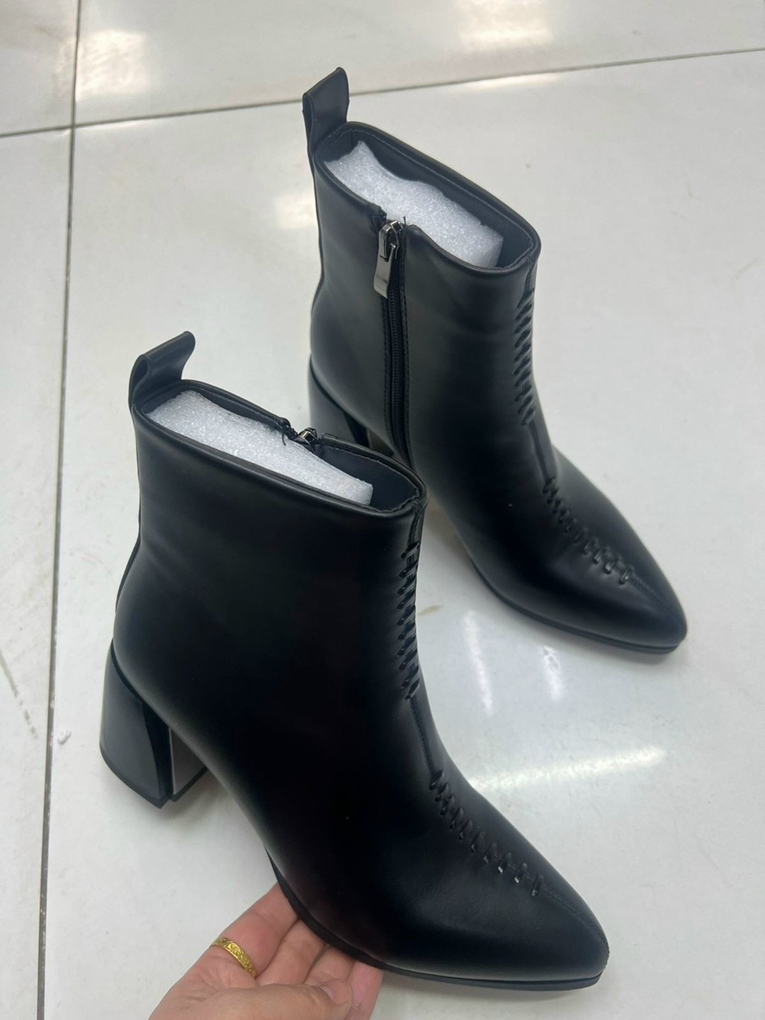 ,женские ботильоны,модные ботильоны,женские ботильоны на высоком каблуке с острым носком,ботильоны zara натуральная кожа женские