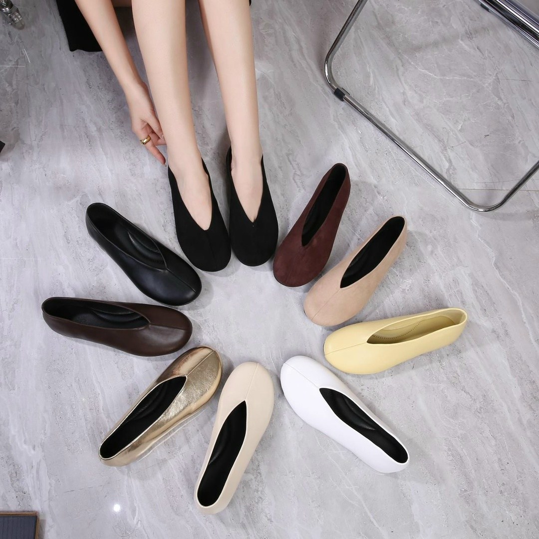 женские туфли на плоской подошве,туфли на плоской подошве,, на плоской подошве,женские туфли лодочки