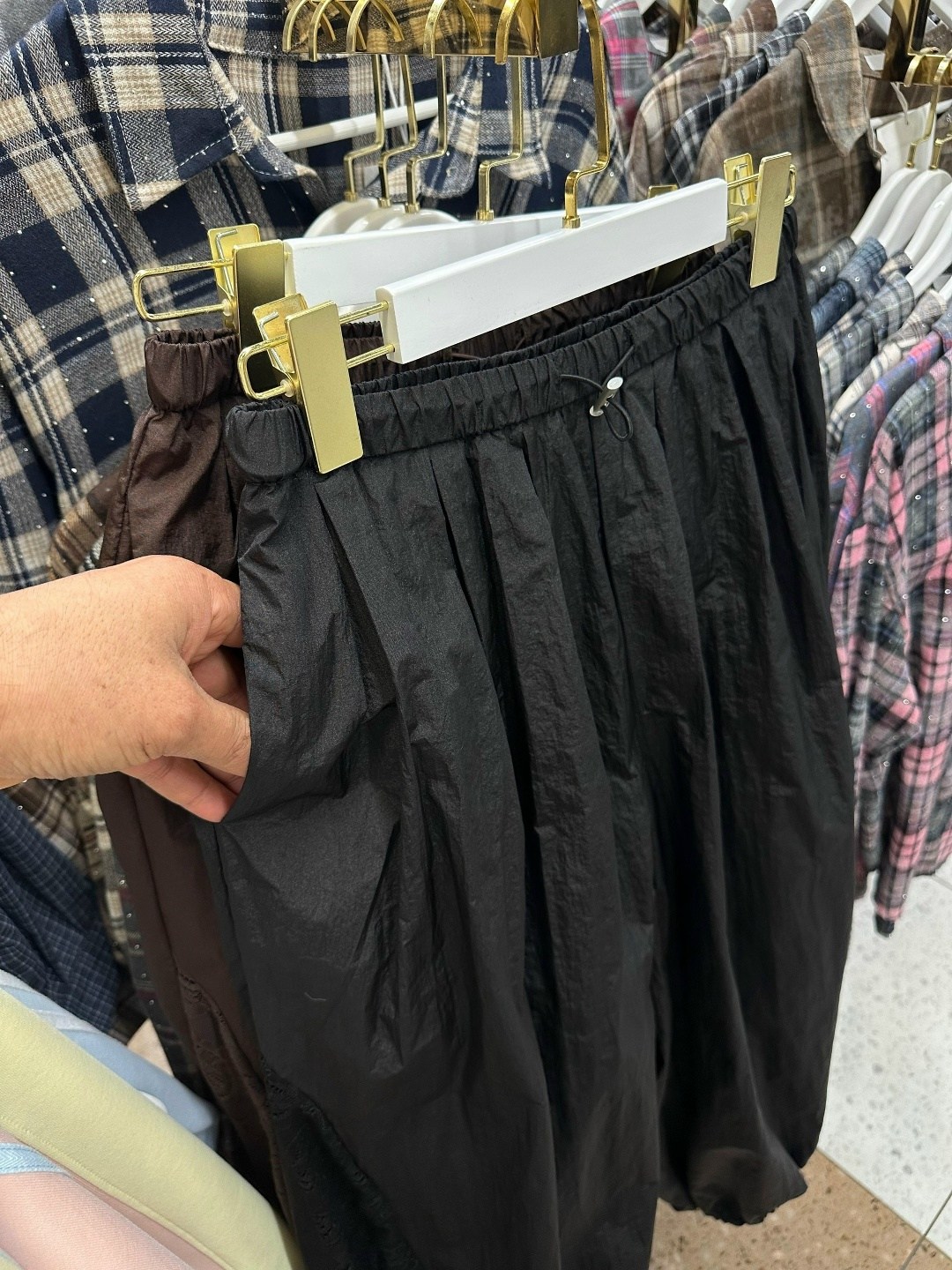 широкие брюки,брюки оверсайз,повседневные брюки,широкие брюки карго,брюки карго