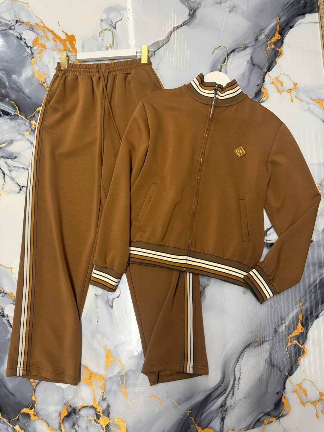 кашемировый костюм loro piana pl-42172,костюм спортивный,костюм спортивный gucci,спортивный костюм brunello cucinelli,трикотажные костюмы