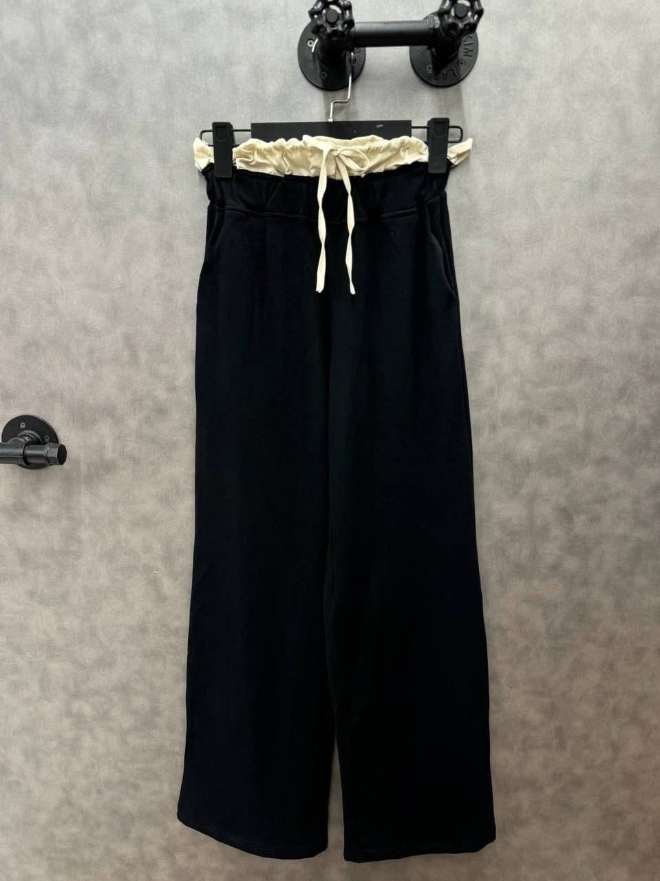 широкие брюки,брюки с широкими штанинами,спортивные широкие штаны,брюки с высокой талией,спортивные брюки женские