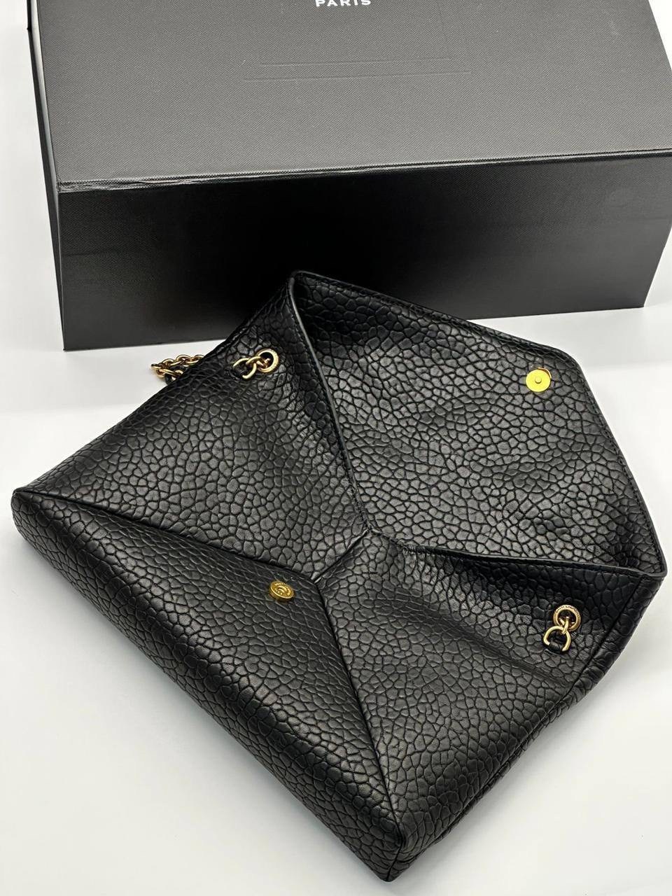 клатч saint laurent,cумка saint laurent,большой кожаный клатч ysl envelope pouch saint laurent цвет black,saint laurent,saint laurent клатч cassandre