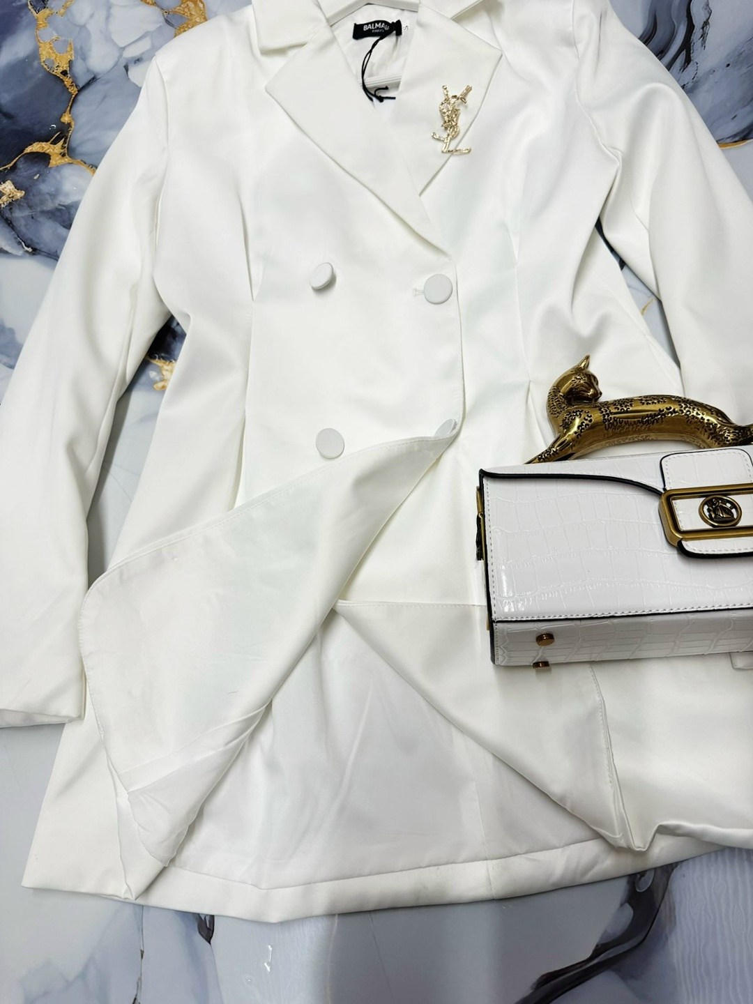 женский костюм,пиджак женский,пиджак,женский двубортный пиджак,двубортные пиджаки